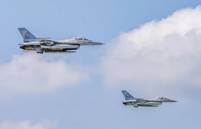Драма во Романија, веднаш подигнати два авиона Ф-16