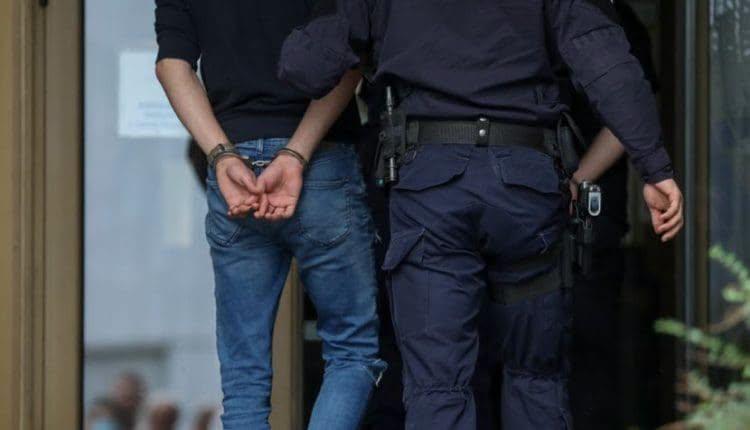 Приведено лице од скопско, барано за издржување двегодишна казна затвор