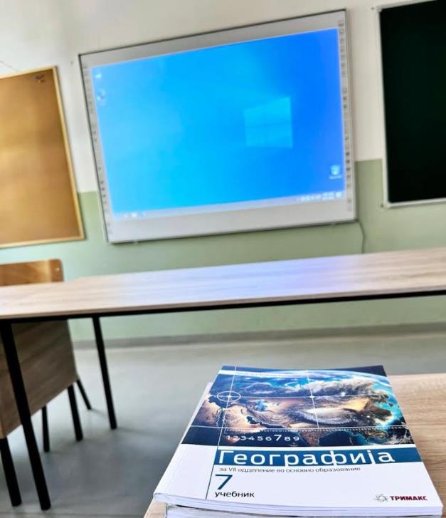 Нови смарт-табли во ООУ „Блаже Конески“ за целосно современа настава