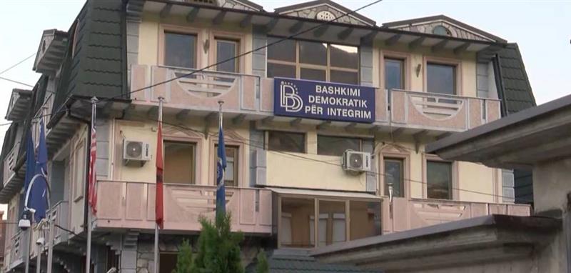 ДУИ: ВЛЕН ја уништува виталната врска што ја обезбеди ДУИ
