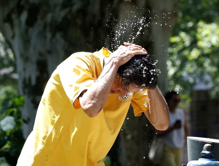 Високите температури во Белгија предизвикаа речиси 3.000 дополнителни смртни случаи 