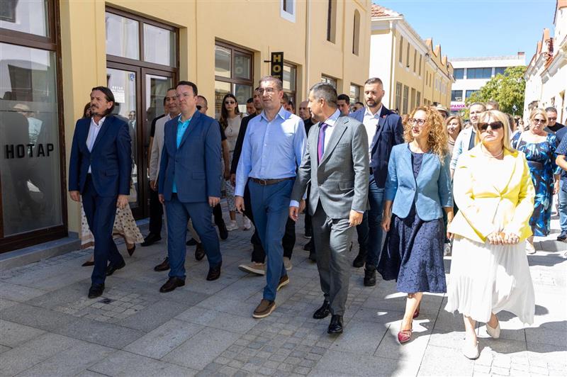Мицкоски: Целосно е реконструирана старата чаршија во Гевгелија, продолжуваме со работа