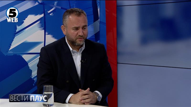 Тошковски: Уапсен еден од напаѓачите во скопски Чаир, се работи за лице кое издржувало казна затвор