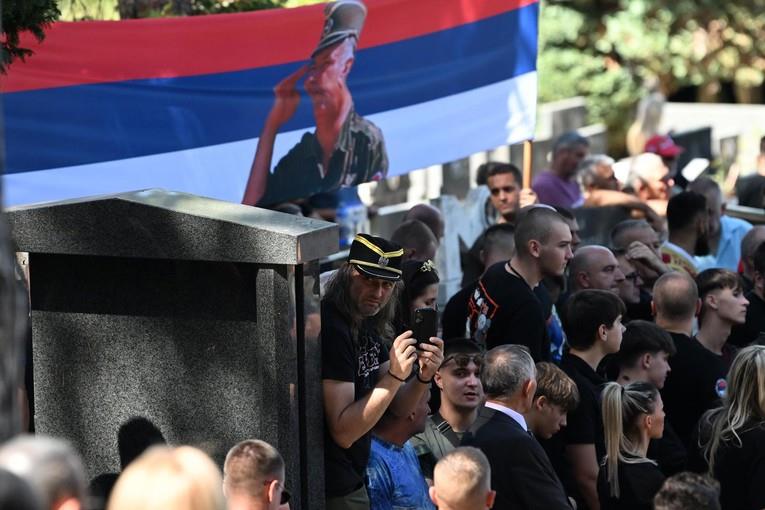БиХ го повлекува персоналот од амбасадата во Србија: Односите ги сведуваме на минимум 