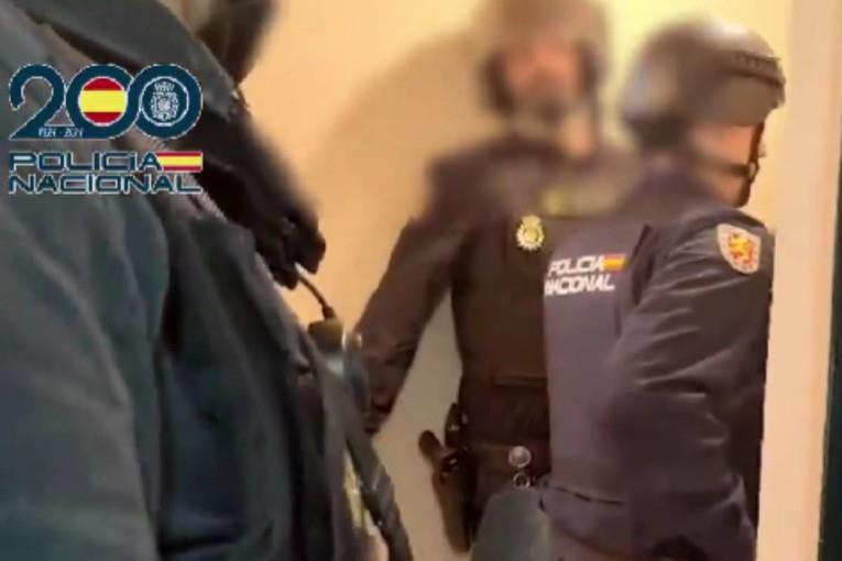 Шпанија разоткри „наркобанка“- ги финансирала најголемите криумчари на кокаин (ВИДЕО)