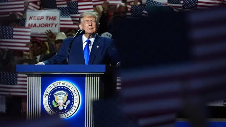 Трамп: Да имаше Иран нуклеарно оружје, ќе му се јавев на лидерот и ќе го прашав што може да направам за него (ВИДЕО)