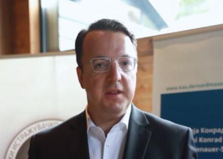 Николоски: Економскиот напредок на Македонија во фокусот на соработката со Фондацијата Конрад Аденауер