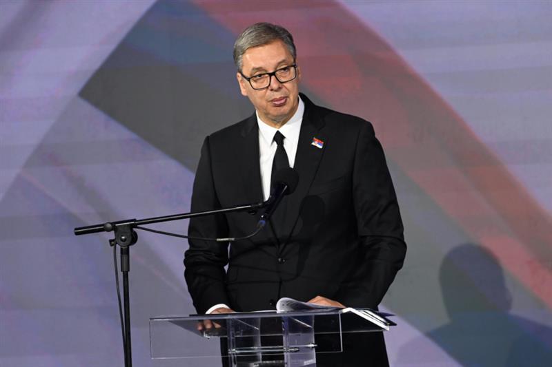 Почна предизборната кампања во Србија: Вучиќ ќе поднесе оставка на 27 септември за да се соочи со студентите
