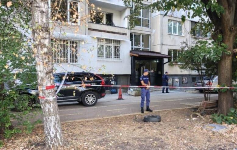 Ужас во Софија: Татко си го избодел шестгодишниот син, бабата затекнала хорор