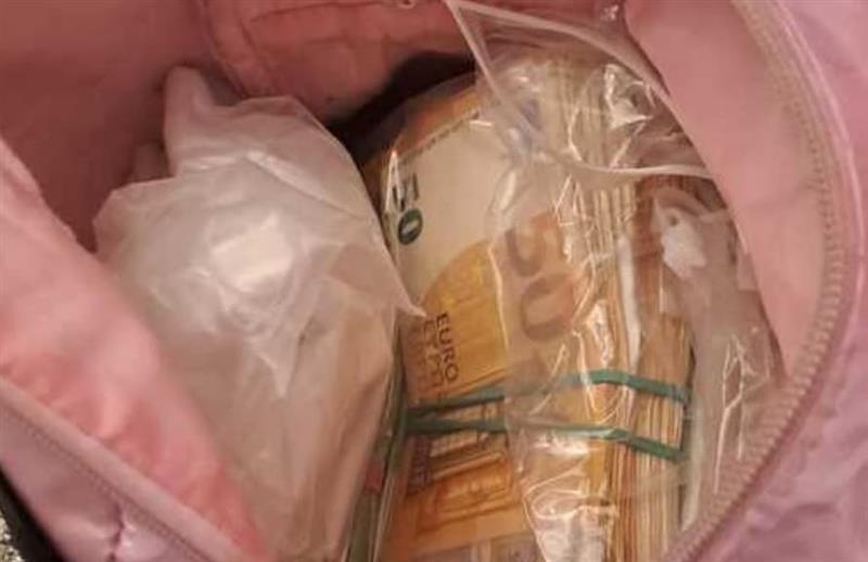 Фрлиле комода со скриени 50.000 евра- на жената што ги пронашла ѝ се заканува затвор 