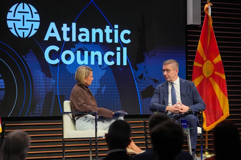 Мицкоски од Вашингтон: Европската интеграција мора да се темели на реформи и заслуги