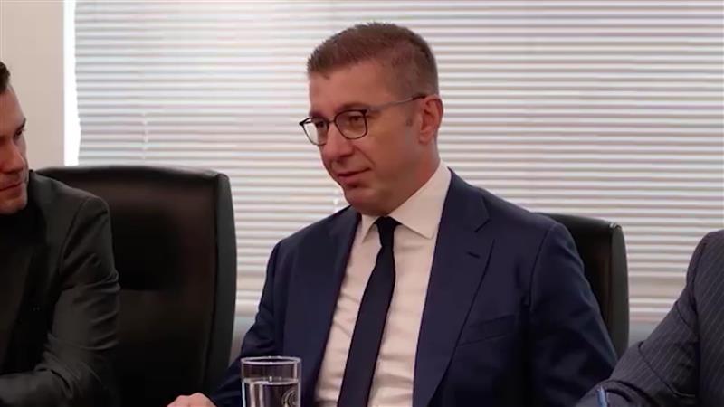 Ќе најде ли одек во Брисел предлогот на Мицкоски за вклучување на ЕУ во дијалогот со Софија? 