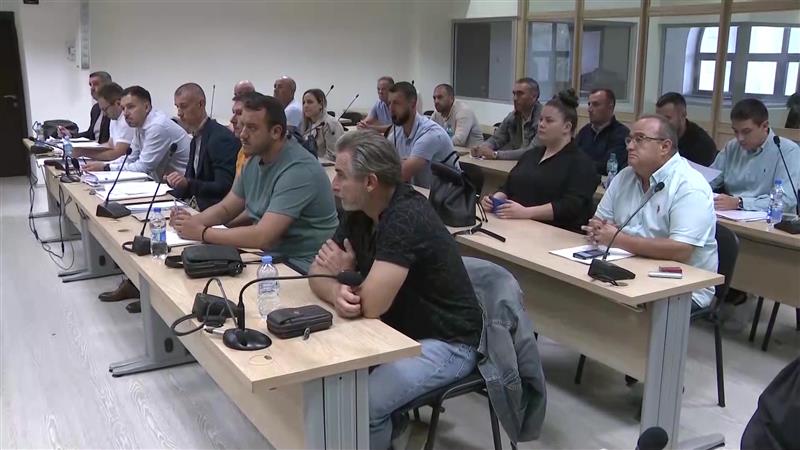 Судењето на 13 полициски службеници почна од почеток, поради смена на Судечкиот совет