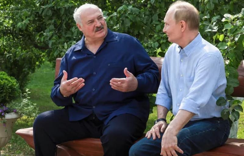 Лукашенко откри дека со Путин се карале кој е поголем диктатор 