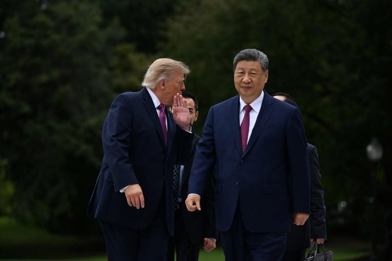 Си Џинпинг го покани Трамп во Кина 