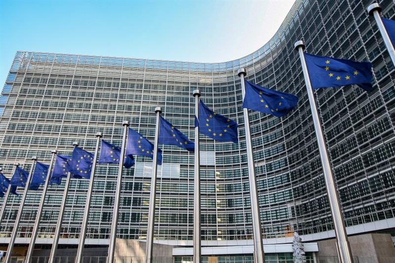 Европа ги затвора портите- на итен состанок во Минхен се договараат остри мерки и масовни депортации