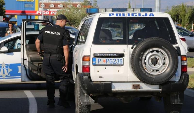 Срби ограбија маркет во Будва- под закана со пиштоли однеле 370.000 евра и исчезнале 