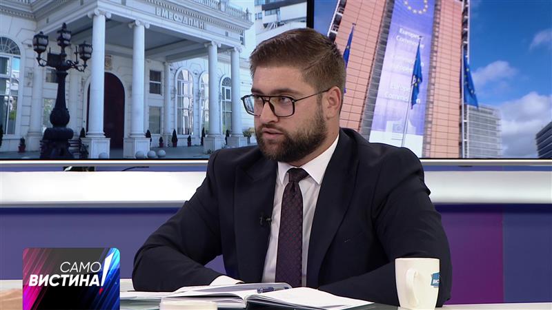 Манасиевски со аргументи до Кузеска: Вие сте предавници, ние имаме јасен став, измена на Устав под бугарски диктат не може 