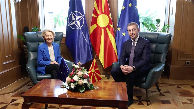 Лајен предложи средба на министрите за надворешни на Македонија и Бугарија во Софија следната недела