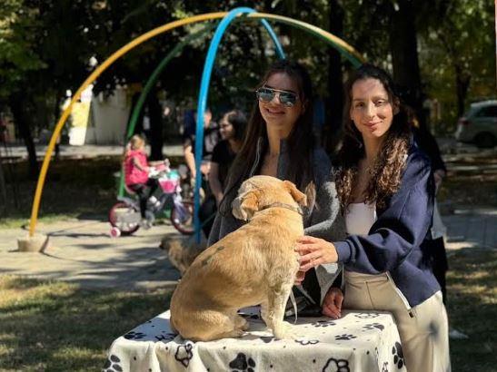 Општина Кисела Вода и ЈП „Лајка“ го одбележаа Светскиот ден на животните со настанот „Не можат да зборуваат, но можат да сакаат“