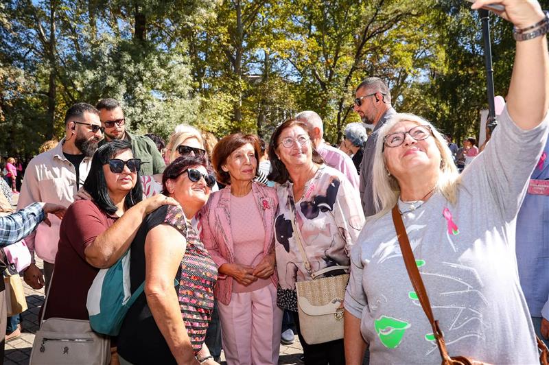 Сиљановска Давкова: Ги охрабрувам жените да се информираат навреме и да не ги одложуваат редовните прегледи