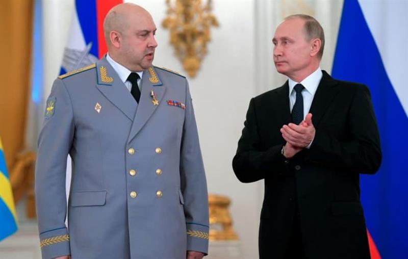 Путин го враќа „Генерал Армагедон“, кружат две теории