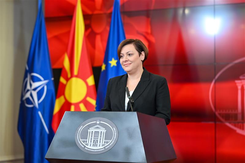 Димитриеска-Кочоска: Со јавните финансии управуваме одговорно – Ребалансот е навремена реакција на новите економски услови