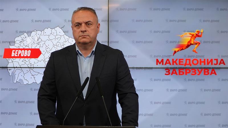 Ружински: Инвестираме во развојот на Берово со нова мултифункционална сала, обновени улици и детски игралишта