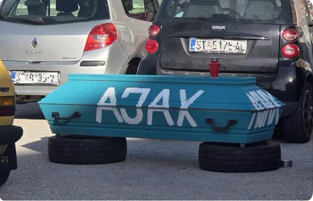 Сцените од Сплит ја згрозија Европа, Хајдук порача: „Не сакаме да нè паметат вака“