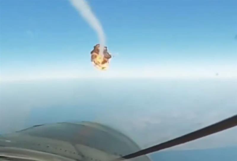 Украински воен авион урна моќен руски млазен дрон (ВИДЕО)