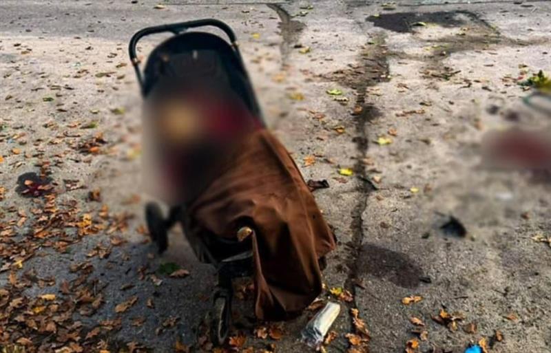 Страшен руски напад во Украина- загина бебе во количка, мајката почина во болница 