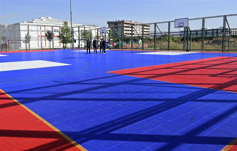Целосно реконструирано мултинаменското спортско игралиште во Илинден