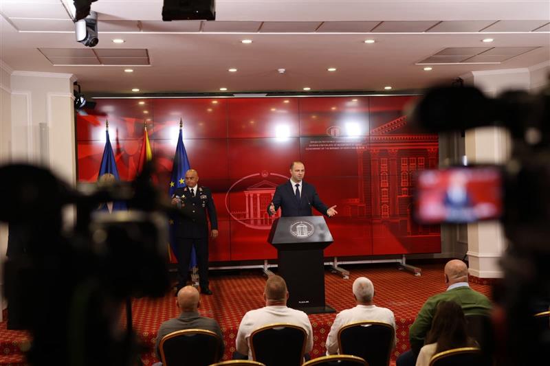 Трајно решение за професионалните војници со навршени 45 години – Мисајловски најави нова реформа во Армијата 