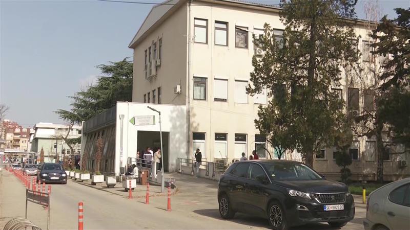 Анализа: Политизацијата на раководните позиции го урива квалитетот во јавното здравство
