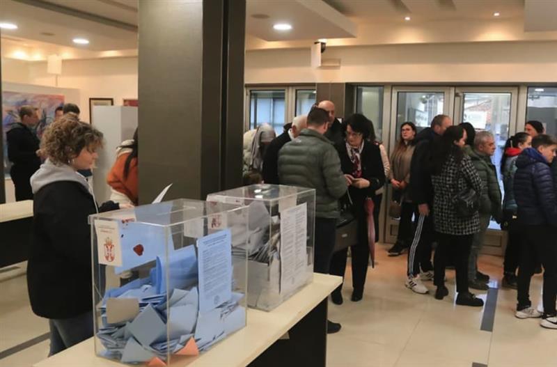 Српската дијаспора масовно се пријавува за гласање- се очекува голема излезност на изборите 
