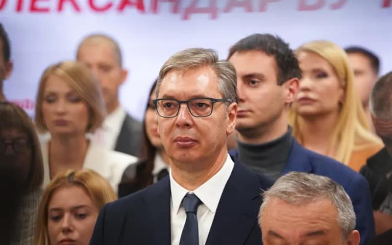 Вучиќ: Разговарав со Макрон, верувам дека се враќаме на власт по две години 