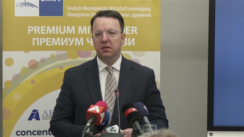 Николовски: Важно е да лобираме и билатерлно да го решиме проблемот со превозниците 