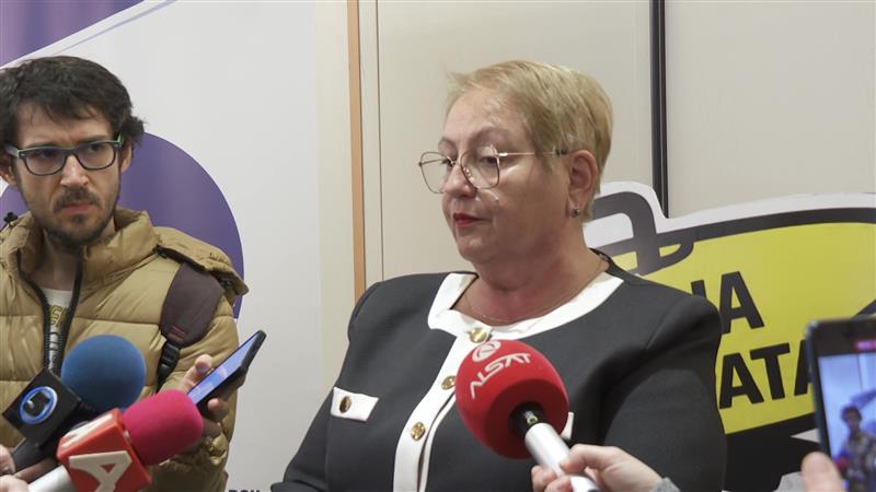 Студентите на средба со министерката Јаневска во владата