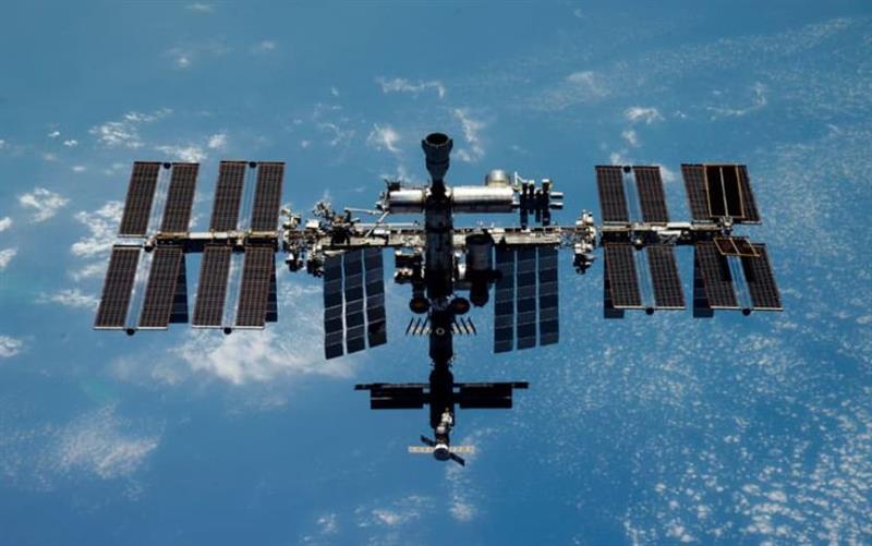 Акција на Меѓународната вселенска станица- астронаутите поставуваат соларен панел (ВИДЕО)