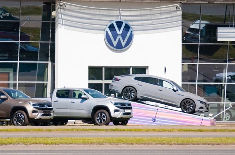 „Volkswagen“ бара спас во кинеската технологија
