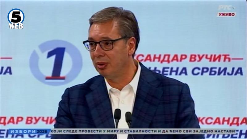 Падот на Вучиќ се уште ја бранува политичката сцена во Македонија