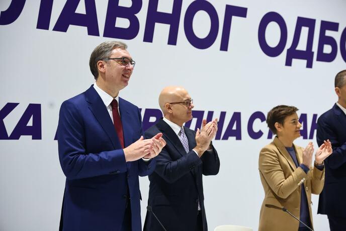 Александар Вучиќ предложен за претседател на СНС