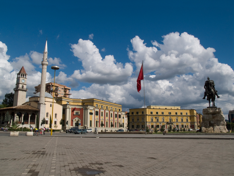 Во Тирана одржана промоција на културата на малцинствата
