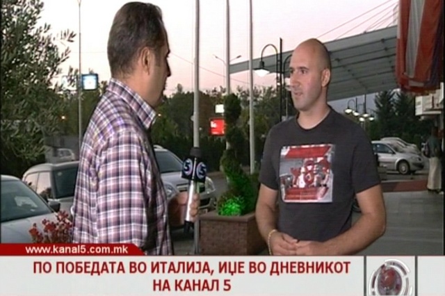 По победата во Италија, Иџе во дневникот на Канал 5