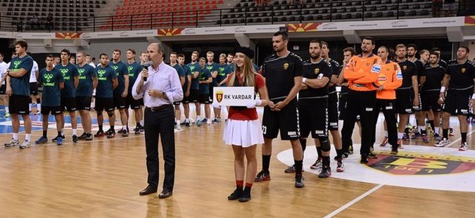 Победа за Вардар, пораз на Металург на стартот на турнирот „Вардар 2015“
