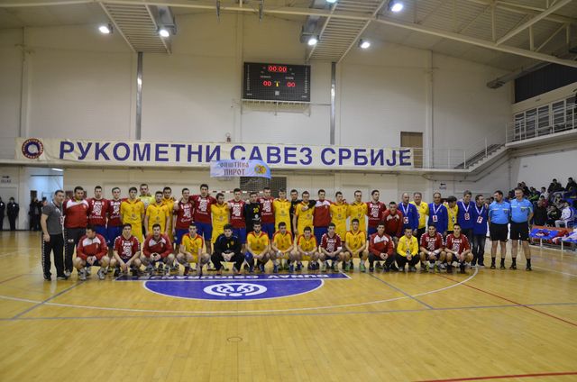 Пораз на јуниорите во Србија
