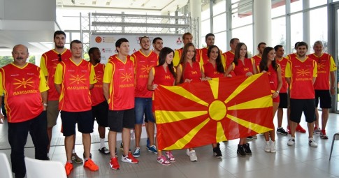 Црвено жолтите отпатуваа за Словенија